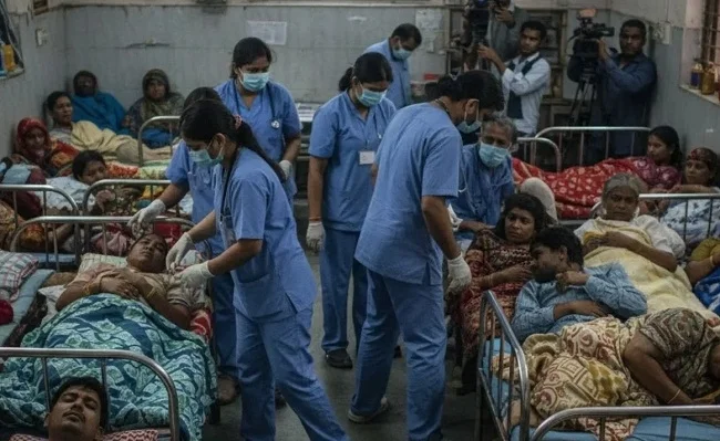 इंदौर जल त्रासदी: मेडिकल रिपोर्ट में जानलेवा बैक्टीरिया की पुष्टि, 14 की मौत और मंत्री ने स्वीकारी लीकेज की बात